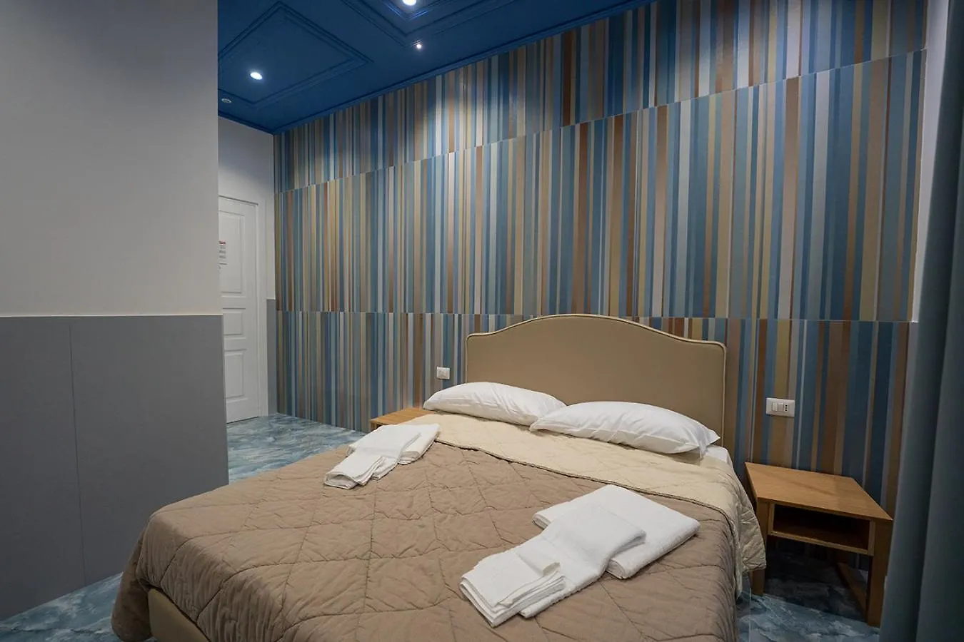 Affittacamere Hotel Pc Boutique H, Sea View By Clapa Group Napoli